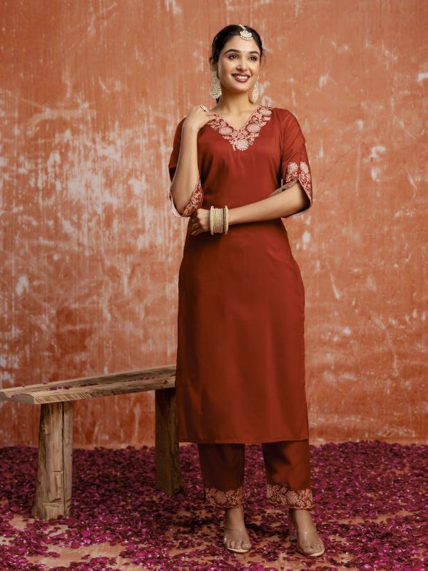 VP 9696 Women wear Kurta and Pant Sets Chanderi Silk Blend